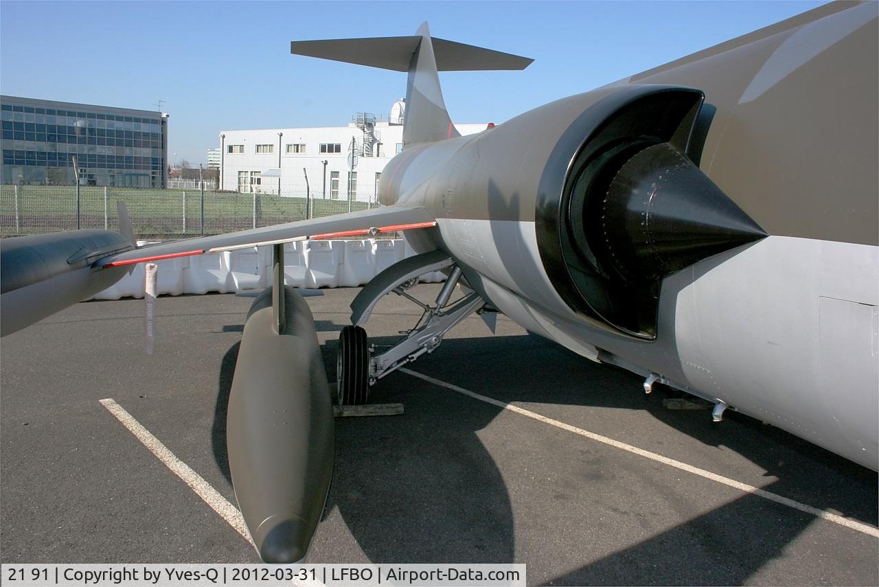 21 91, Lockheed F-104G Starfighter C/N 683-7060, Lockheed F-104G Starfighter, Preserved at Les Ailes Anciennes Museum, Toulouse-Blagnac