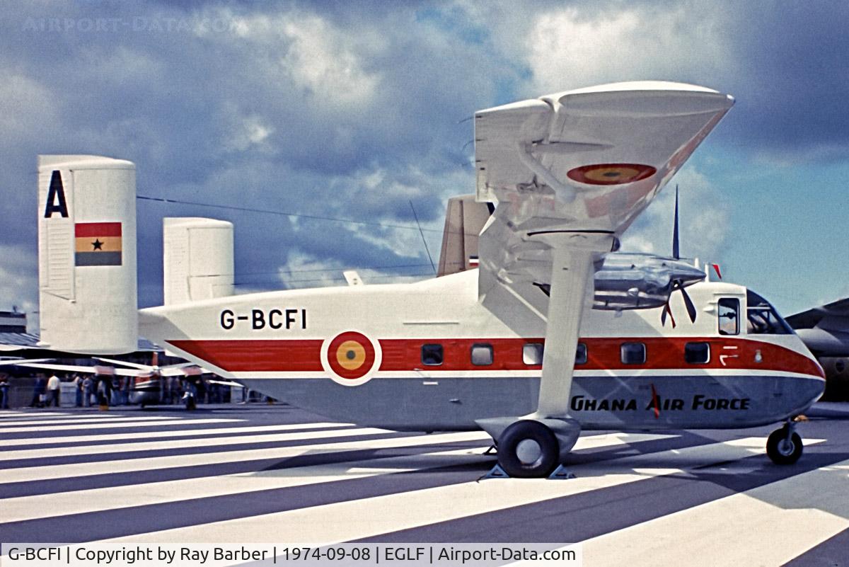 G-BCFI, 1974 Short SC-7 Skyvan 3M-400 C/N SH.1930, Short SC-7 3M-400 Skyvan [SH1930] (Short Brothers PLC) Farnborough~G 08/09/1974. From a slide. For the Ghana Air Force.