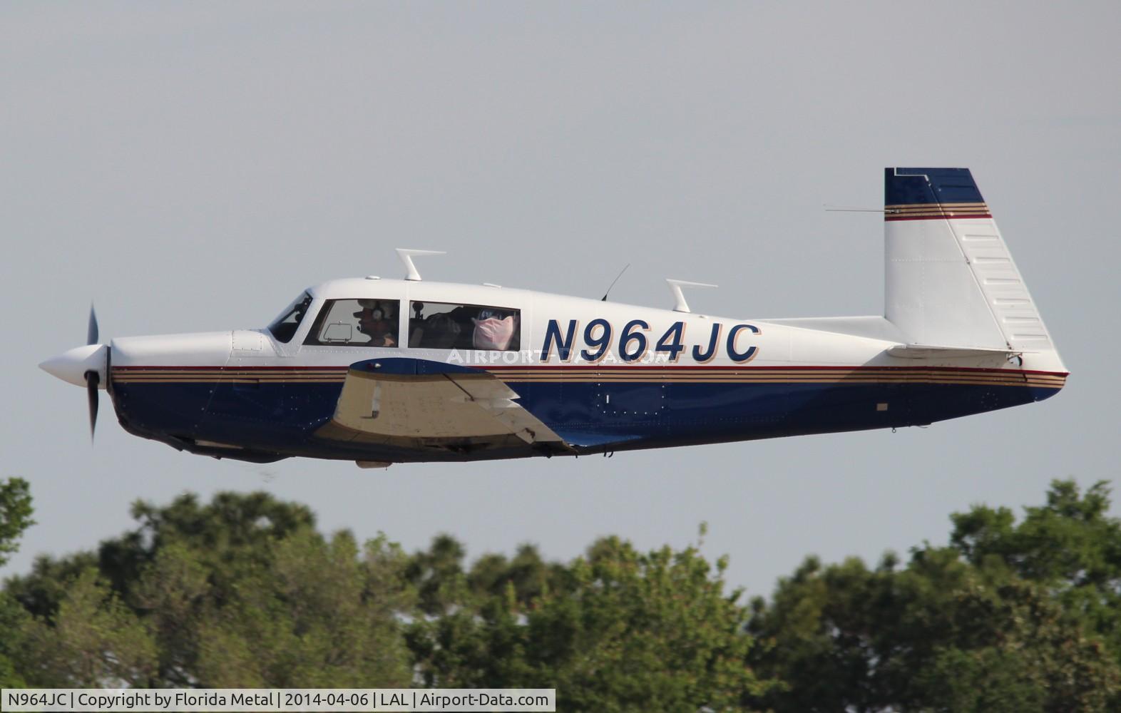 N964JC, 1976 Mooney M20F Executive C/N 22-1355, Mooney M20F