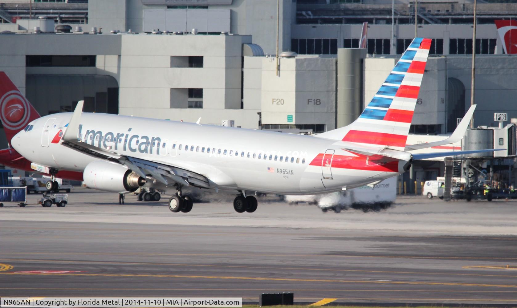 N965AN, 2001 Boeing 737-823 C/N 29544, American