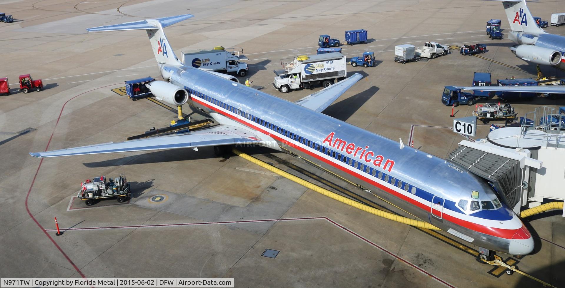 N971TW, 1999 McDonnell Douglas MD-83 (DC-9-83) C/N 53621, American