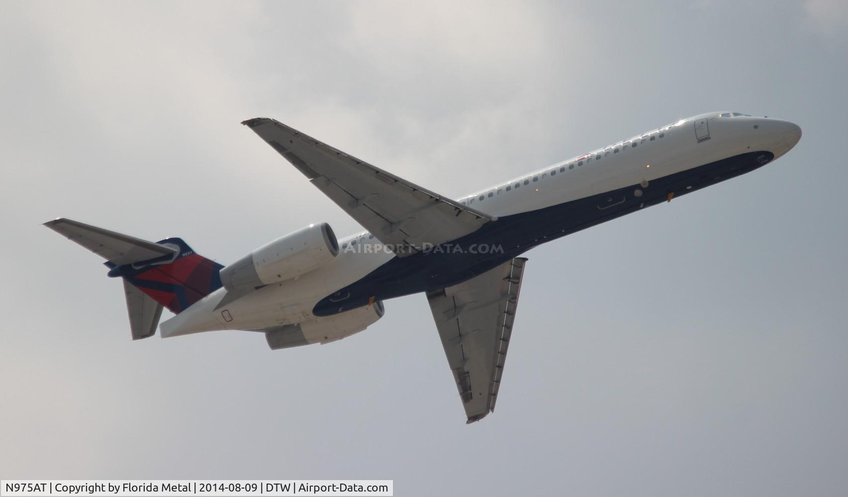 N975AT, 2002 Boeing 717-200 C/N 55035, Delta