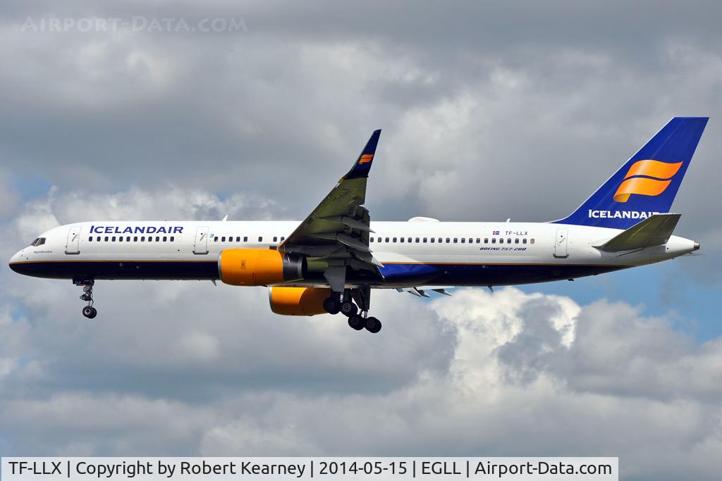TF-LLX, 2000 Boeing 757-256 C/N 29311, On short finals at LHR
