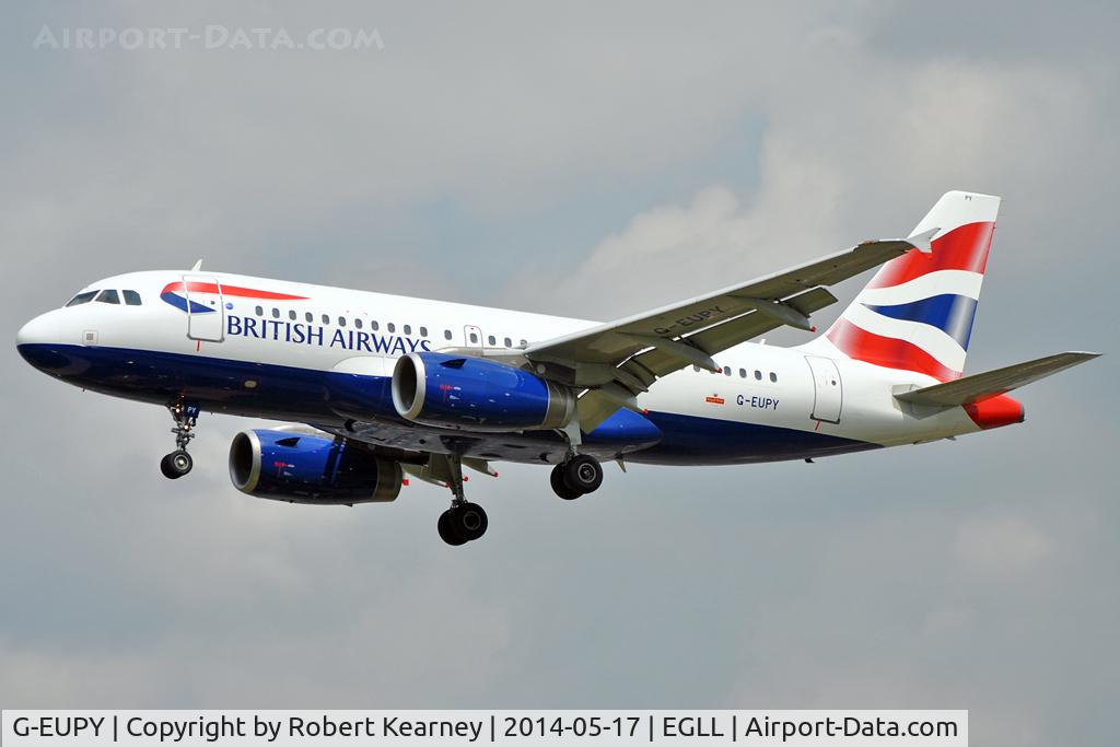 G-EUPY, 2001 Airbus A319-131 C/N 1466, On short finals at LHR