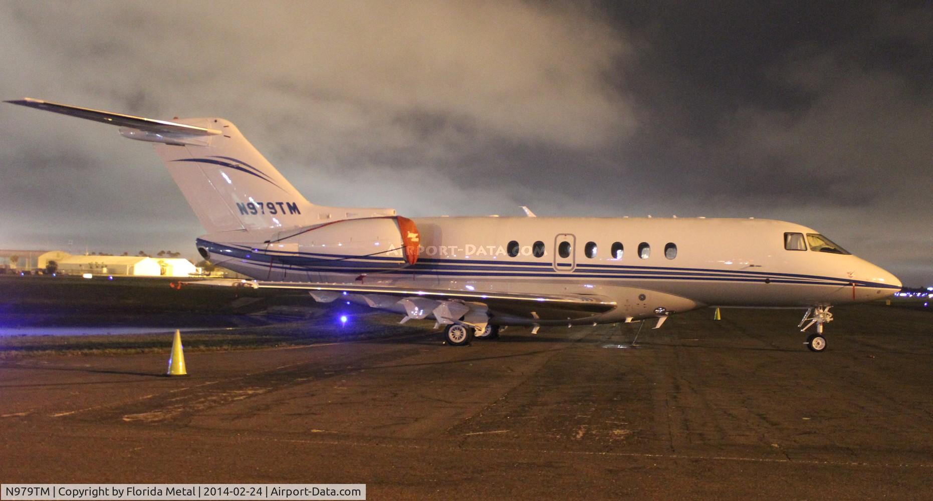 N979TM, 2009 Hawker Beechcraft 4000 C/N RC-28, Hawker 4000