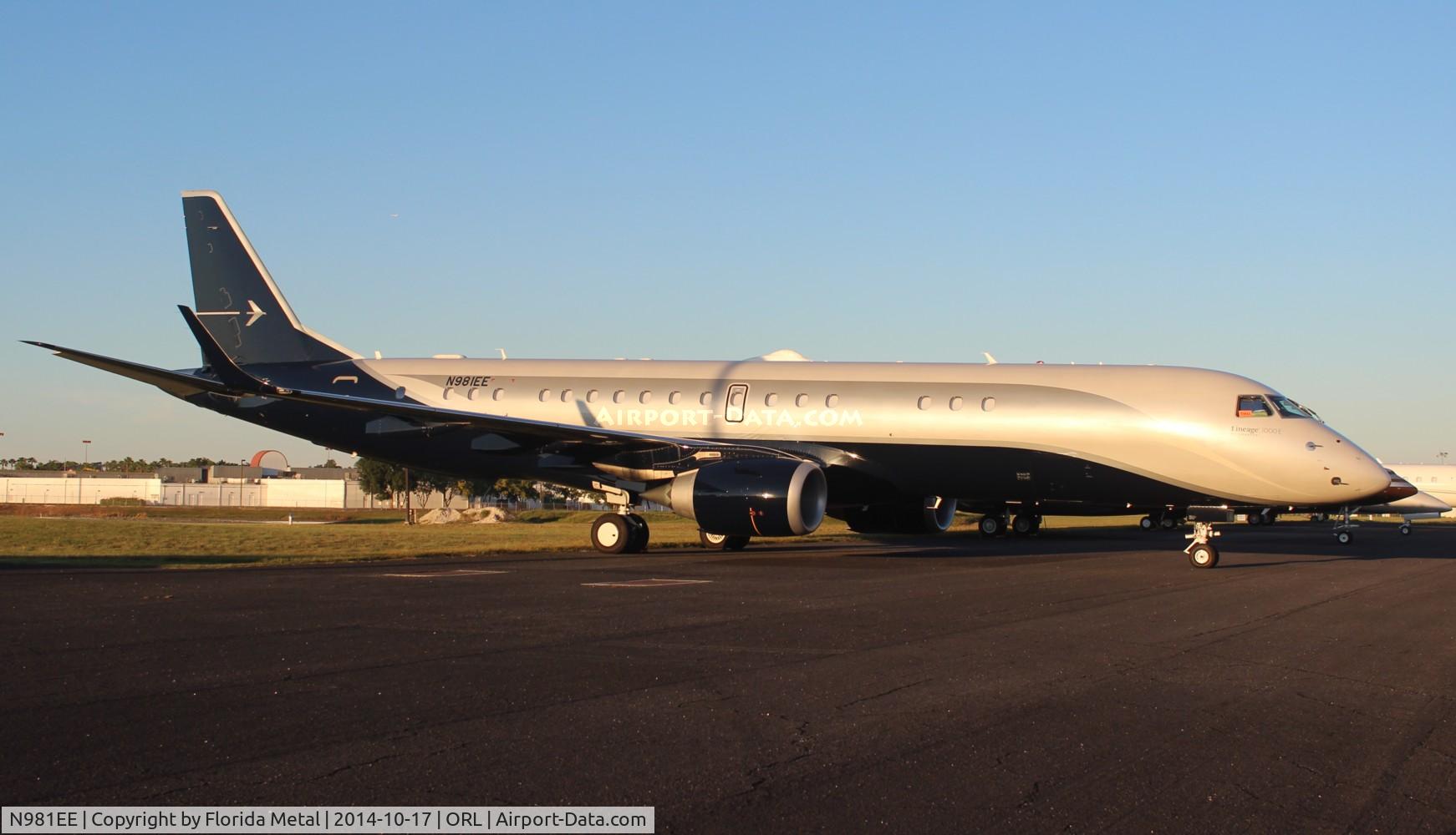 N981EE, 2013 Embraer ERJ-190-100ECJ Lineage 1000 C/N 19000559, Embraer Lineage 1000