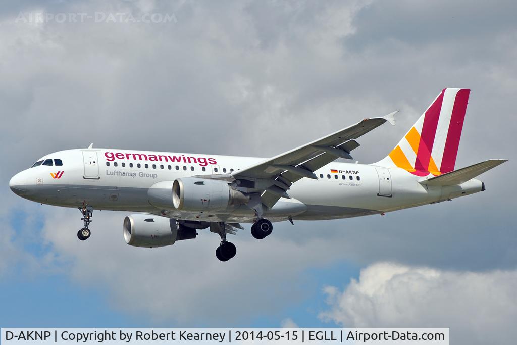D-AKNP, 1999 Airbus A319-112 C/N 1155, On short finals at LHR