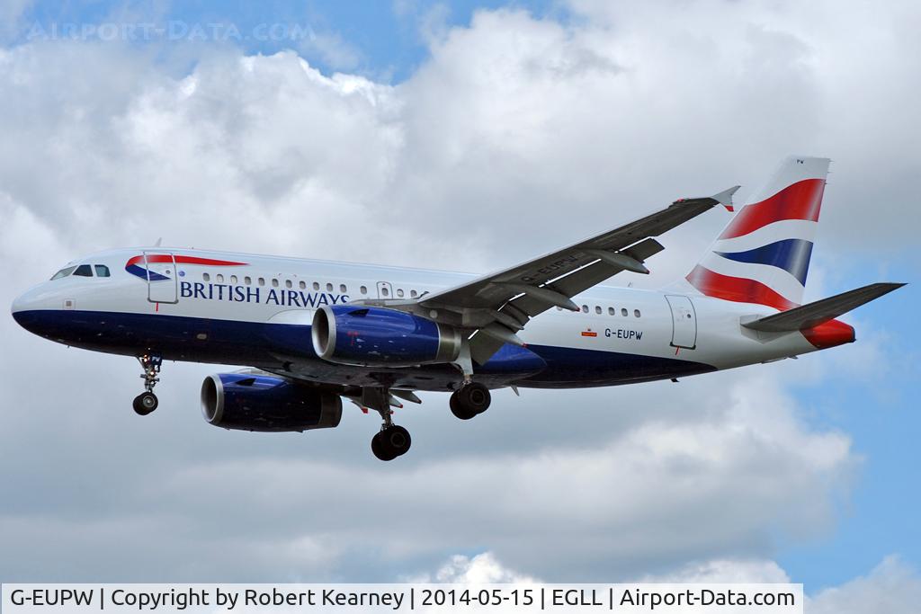 G-EUPW, 2001 Airbus A319-131 C/N 1440, On short finals at LHR