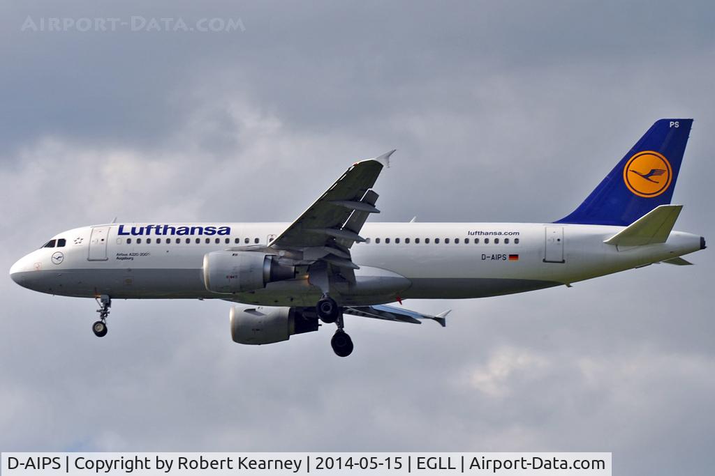 D-AIPS, 1990 Airbus A320-211 C/N 0116, On short finals at LHR