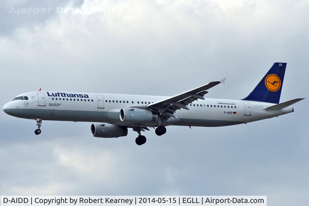 D-AIDD, 2010 Airbus A321-231 C/N 4585, On short finals at LHR