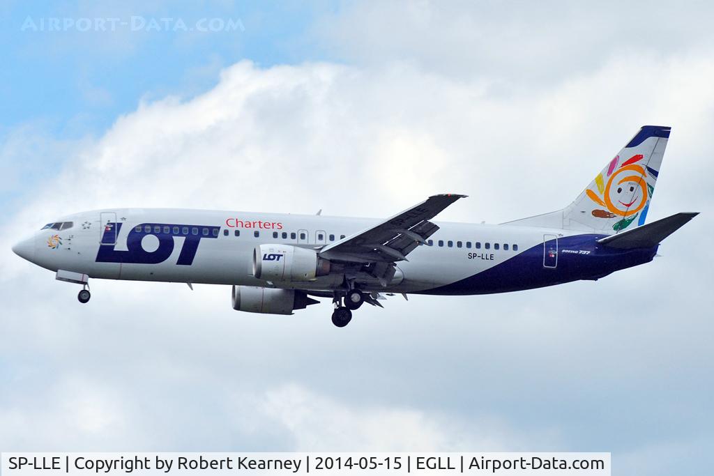 SP-LLE, 1996 Boeing 737-45D C/N 27914, On short finals at LHR