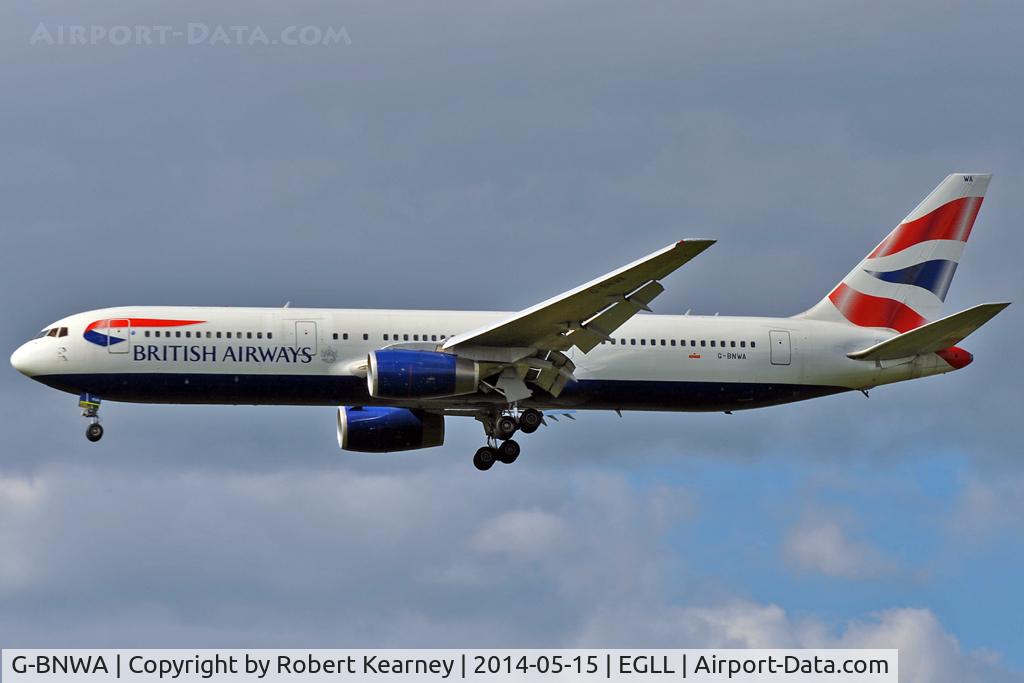 G-BNWA, 1989 Boeing 767-336 C/N 24333, On short finals at LHR