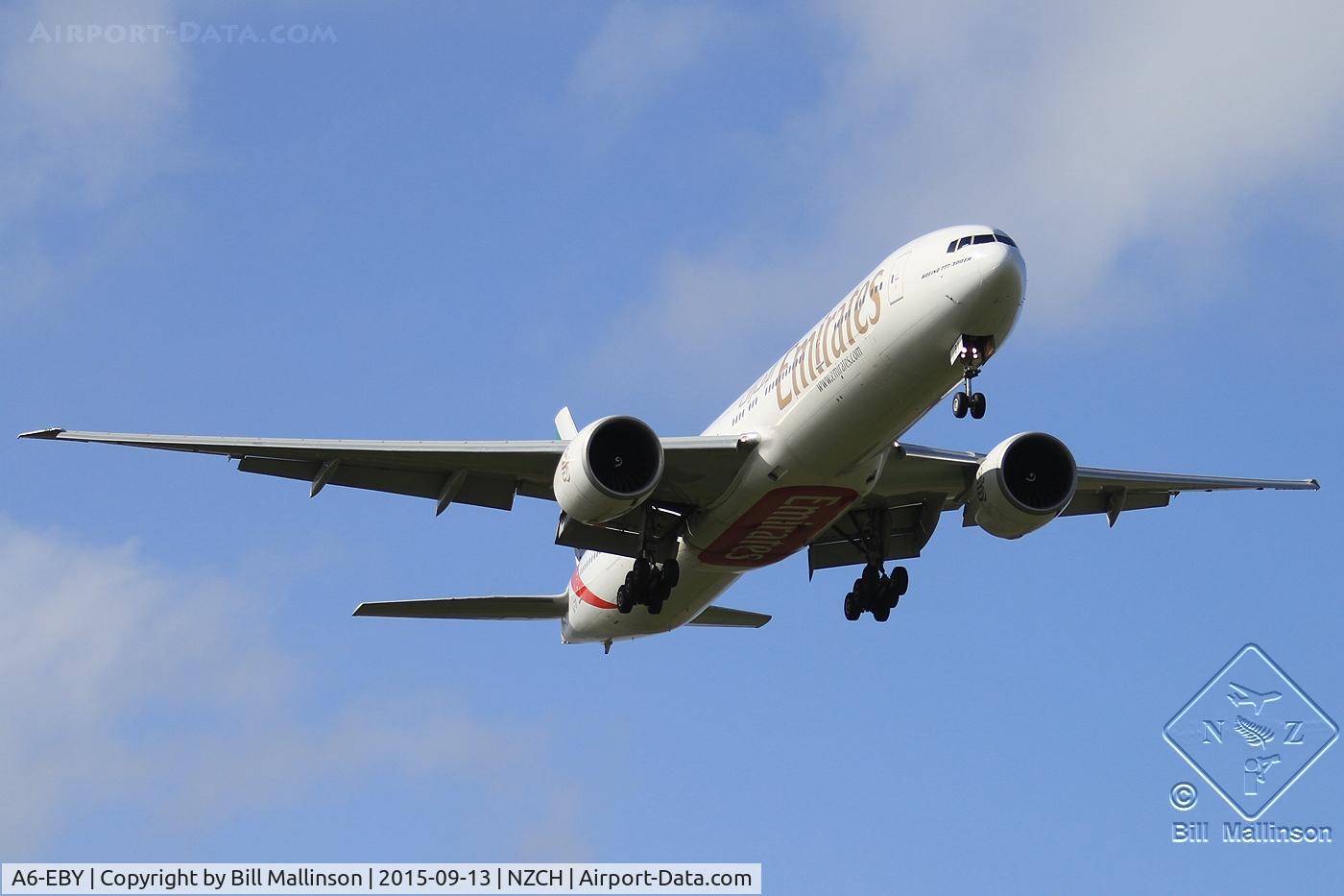 A6-EBY, 2007 Boeing 777-36N/ER C/N 33864, finals to 20 as EK418