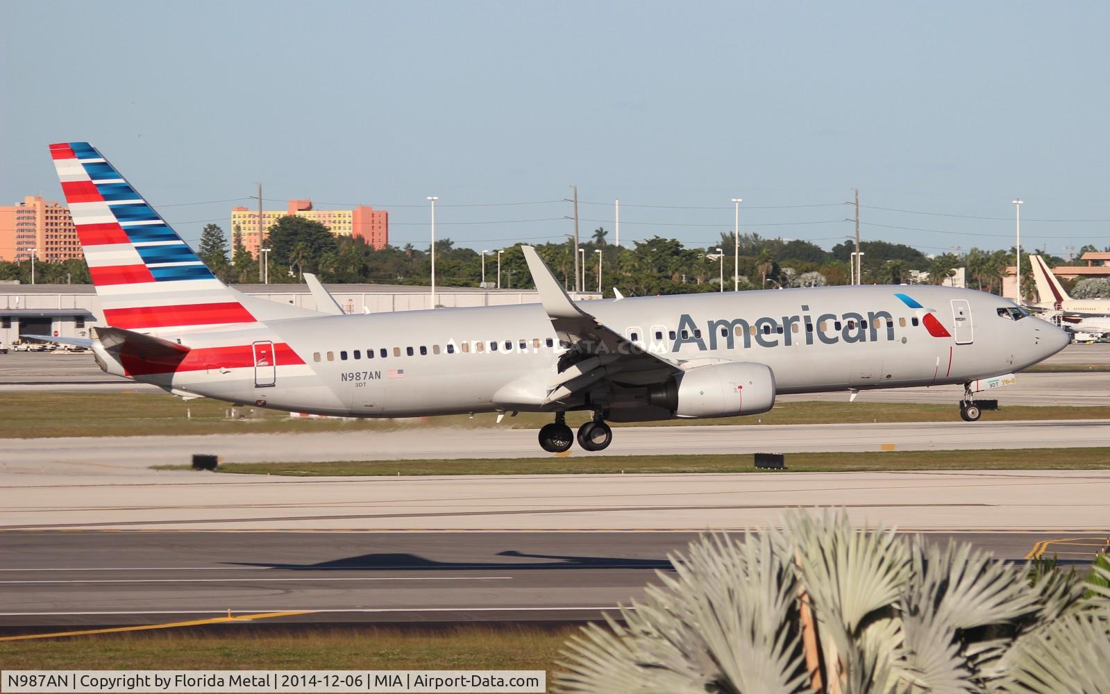N987AN, 2009 Boeing 737-823 C/N 31069, American