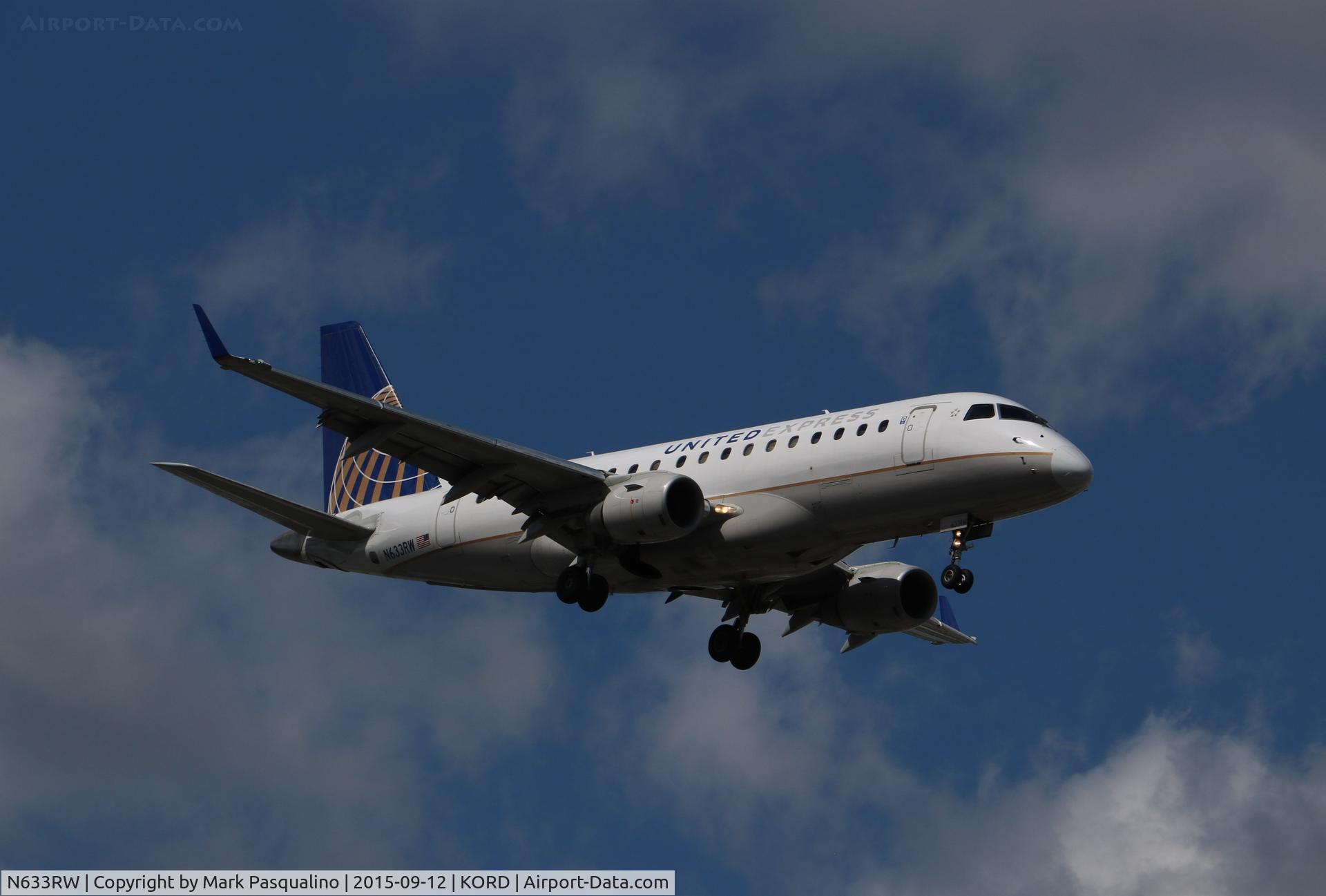 N633RW, 2004 Embraer 170SE (ERJ-170-100SE) C/N 17000054, ERJ 170-100 SE