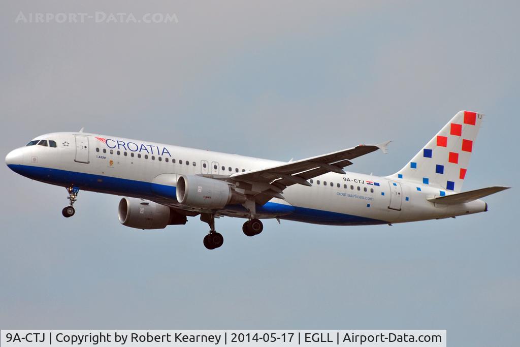 9A-CTJ, 1999 Airbus A320-214 C/N 1009, On short finals at LHR
