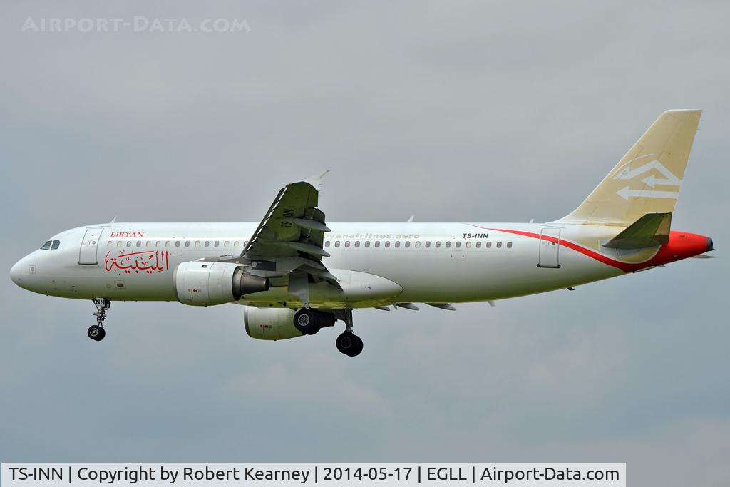 TS-INN, 1998 Airbus A320-212 C/N 793, On short finals at LHR