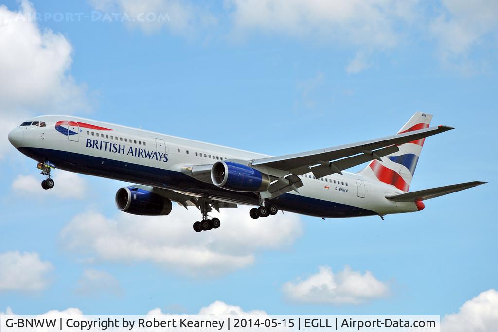 G-BNWW, 1993 Boeing 767-336/ER C/N 25831, On short finals at LHR