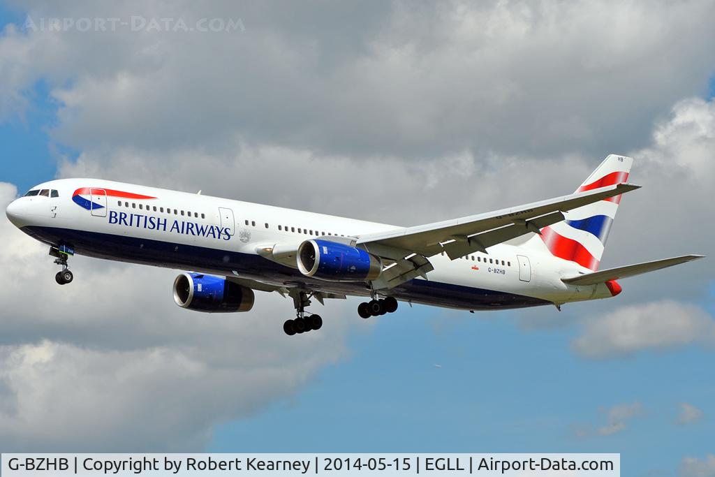 G-BZHB, 1998 Boeing 767-336 C/N 29231, On short finals at LHR