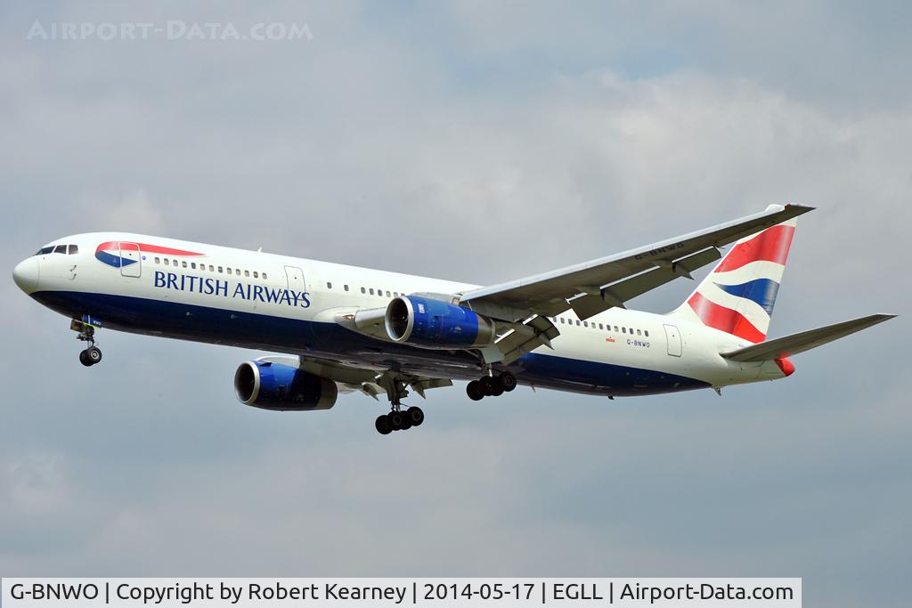 G-BNWO, 1992 Boeing 767-336 C/N 25442, On short finals at LHR