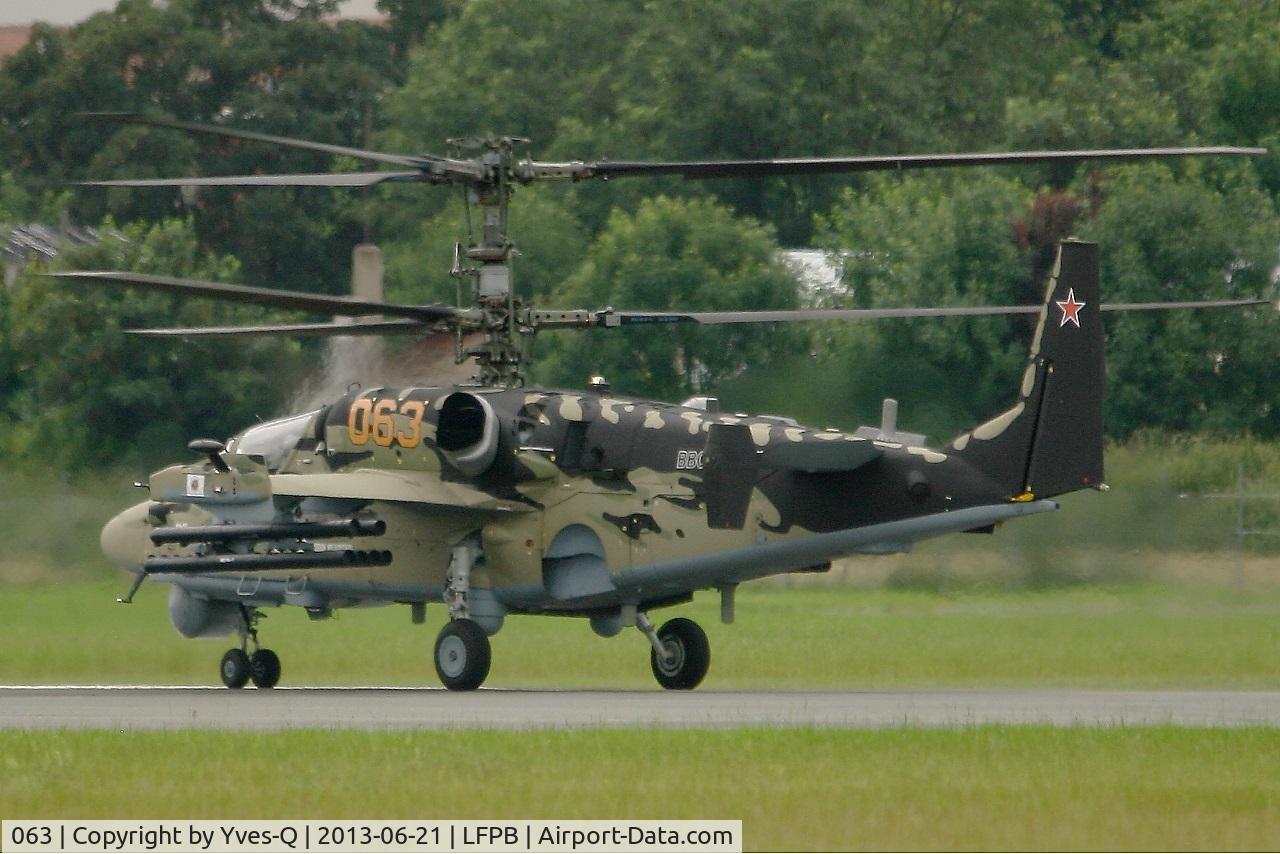 063, Kamov Ka-52 Alligator C/N 3538264800003, Kamov Ka-52 Alligator, Take-off run rwy 31, Paris-Le Bourget (LFPB-LBG) Air Show 2013