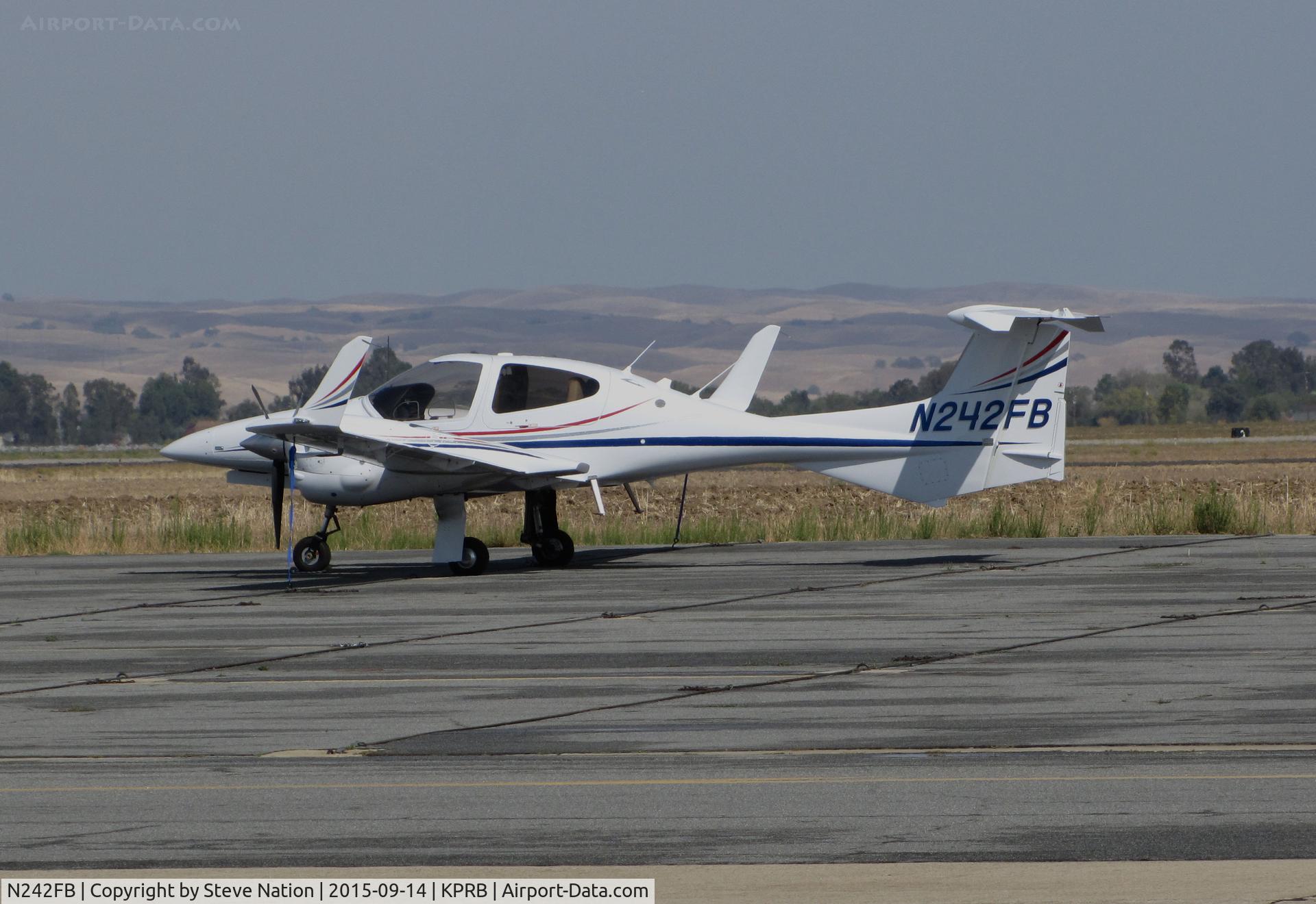 N242FB, 2014 Diamond DA-42NG Twin Star C/N 42.N159, Orange County, CA-based 2014 Diamond Aircraft DA42 NG @ Paso Robles Municipal Airport, CA