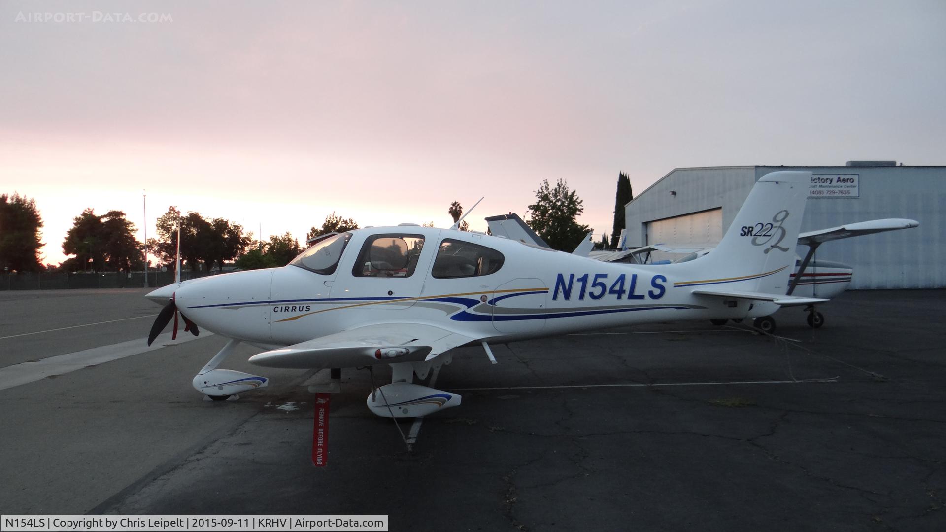 N154LS, 2004 Cirrus SR22 G2 C/N 1240, Orange Grove Management CO LLC (Louisville, KY) 2004 Cirrus SR22 getting maintence done at Victory Aero at Reid Hillview Airport, San Jose, CA.
