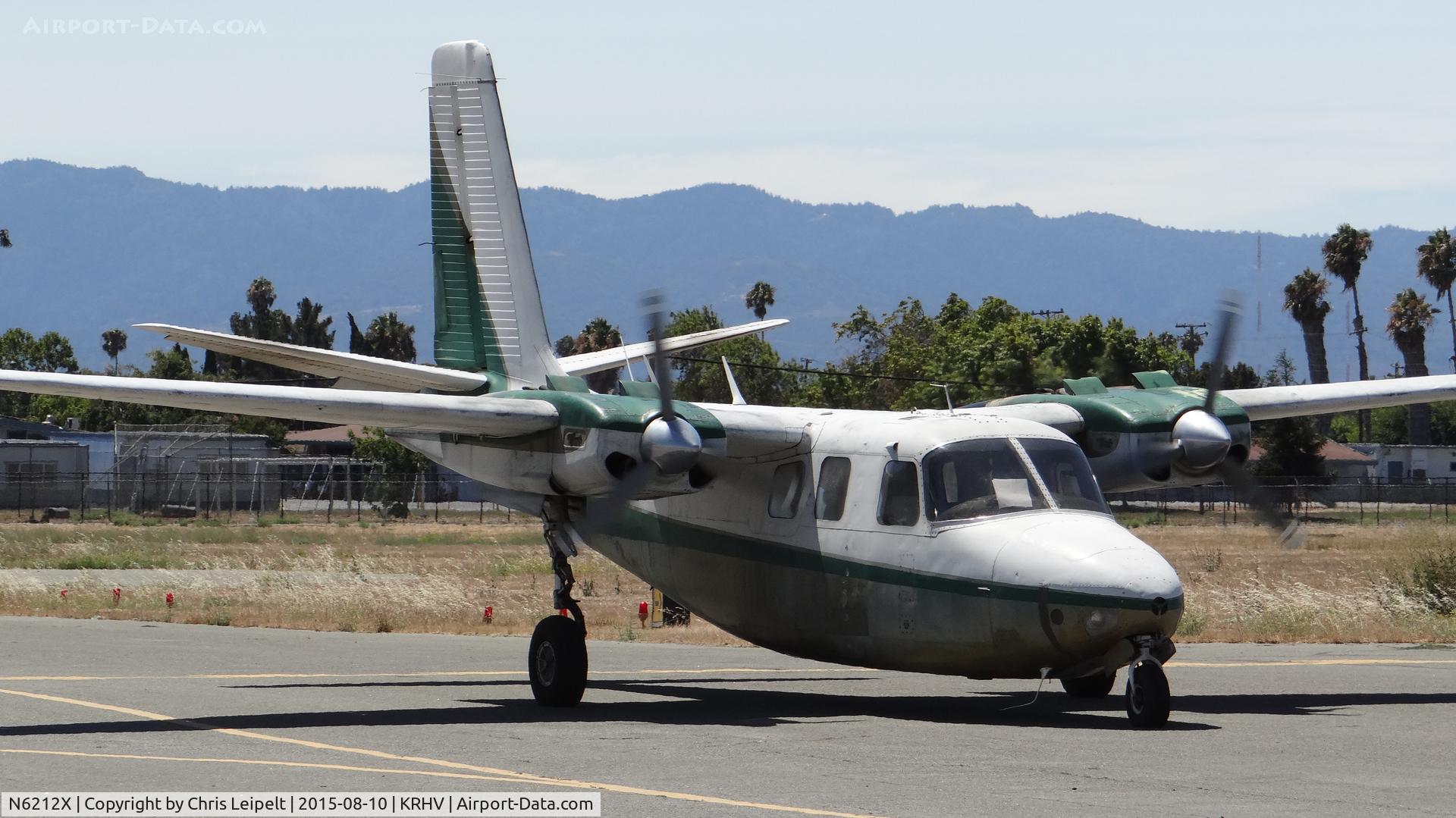 N6212X, 1963 Aero Commander 500B Commander Commander C/N 500B-1102-63, Locally-based 1963 Aero Commander 500-B taxing back to its hangar at Reid Hillview Airport, San Jose, CA.