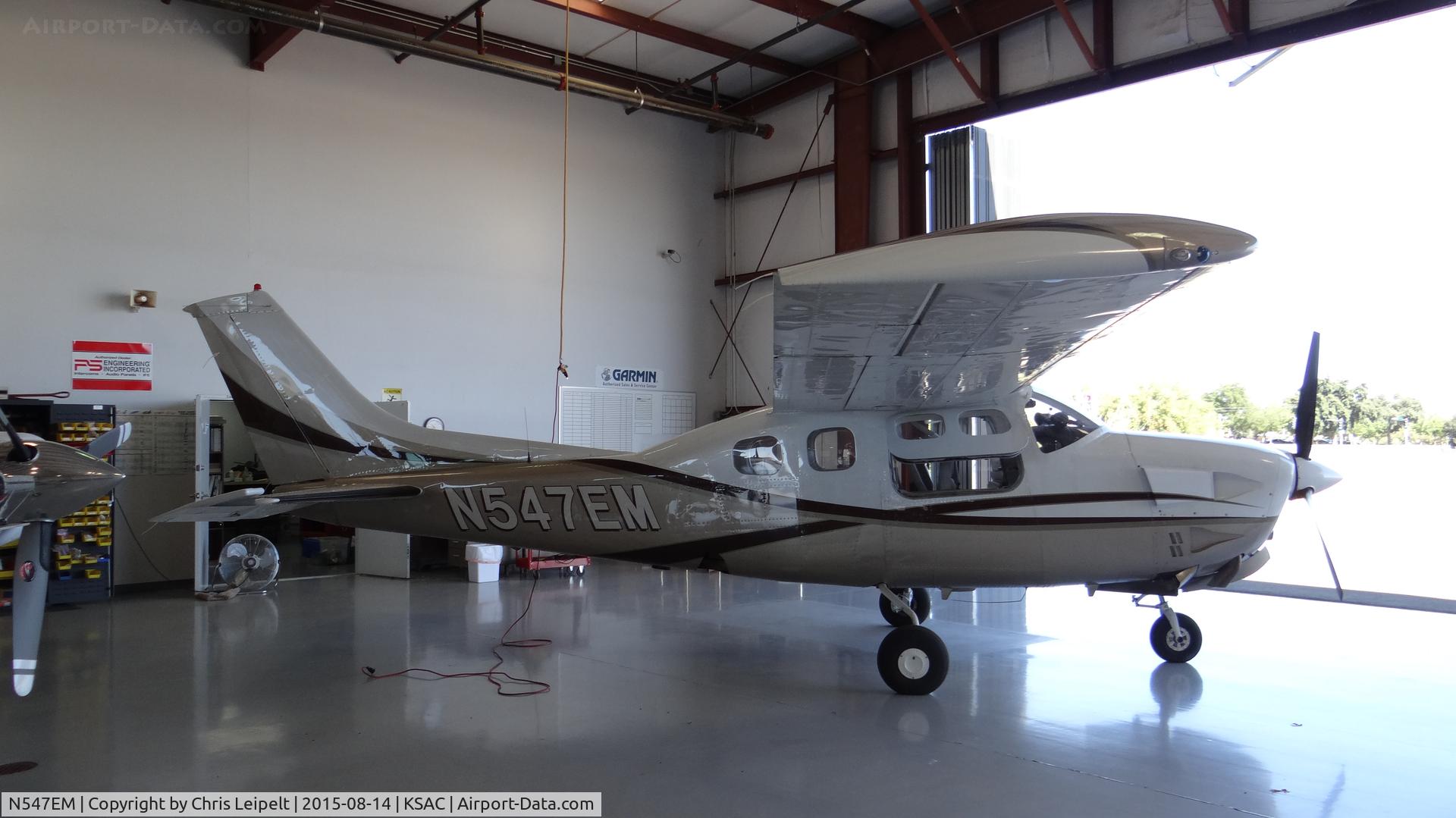 N547EM, 1979 Cessna P210N Pressurised Centurion C/N P21000271, Reid Hillview-based 1979 Cessna P210N getting avionics work done at Sacramento Executive Airport, Sacramento, CA.