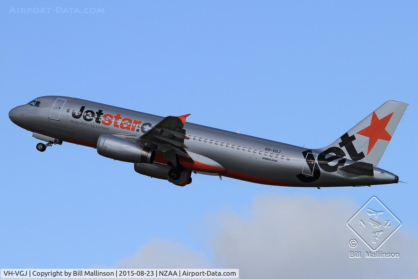 VH-VGJ, 2010 Airbus A320-214 C/N 4460, off to CHC