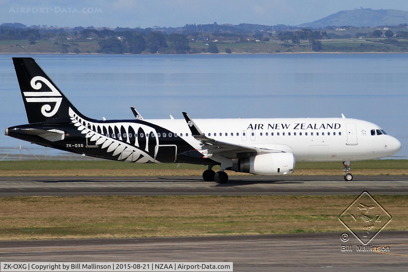 ZK-OXG, 2015 Airbus A320-232 C/N 6460, rolling on 23L