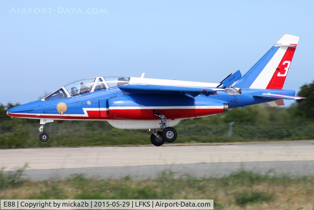 E88, Dassault-Dornier Alpha Jet E C/N E88, Landing
