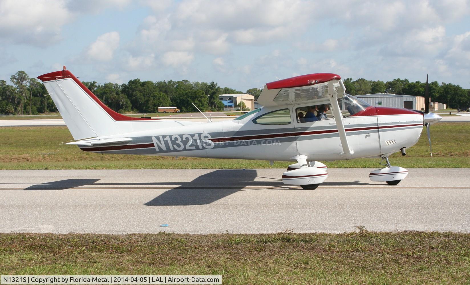 N1321S, 1976 Cessna 182P Skylane C/N 18264885, Cessna 182P