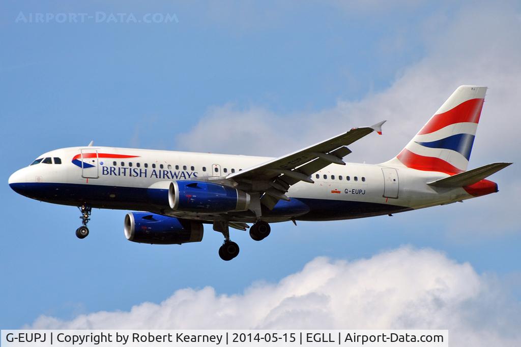 G-EUPJ, 2000 Airbus A319-131 C/N 1232, On short finals at LHR