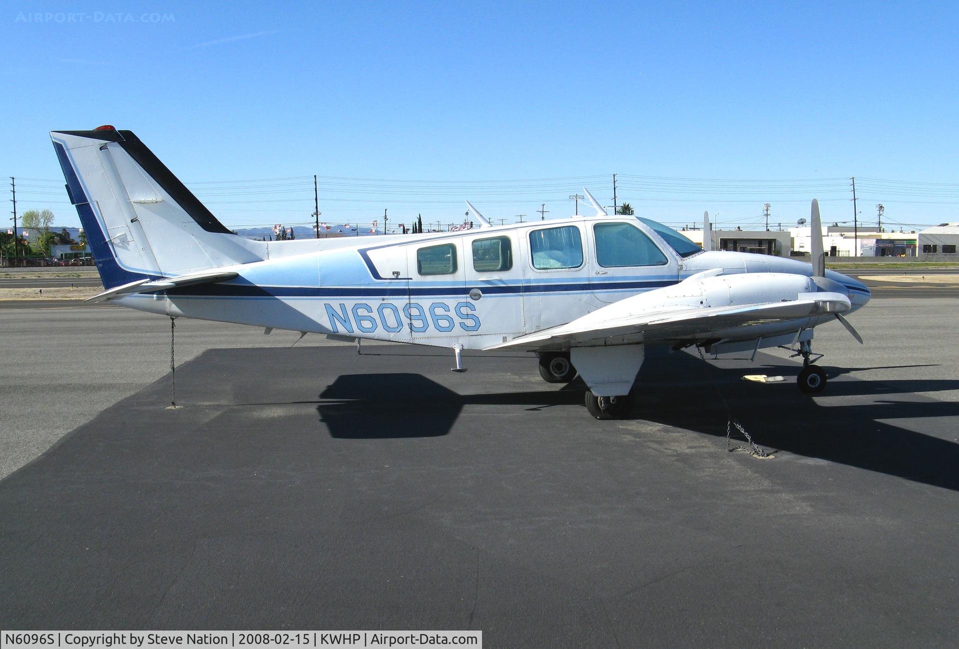 N6096S, 1975 Beech 58 Baron C/N TH-699, Anitech Systems (Valencia, CA) 1975 Beech 58 @ Whiteman Airport, Pacoima, CA home base