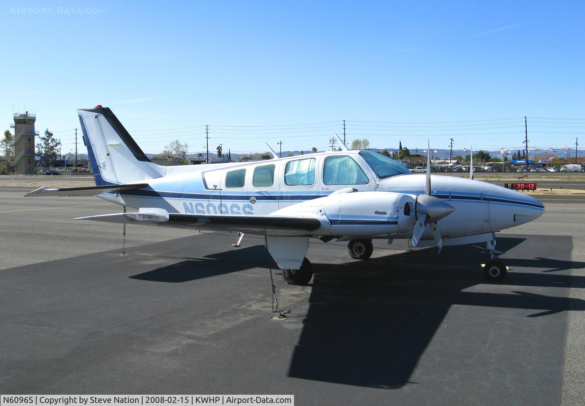 N6096S, 1975 Beech 58 Baron C/N TH-699, Anitech systems (Valencia, CA) 1975 Beech 58 @ Whiteman Airport, Pacoima, CA home base