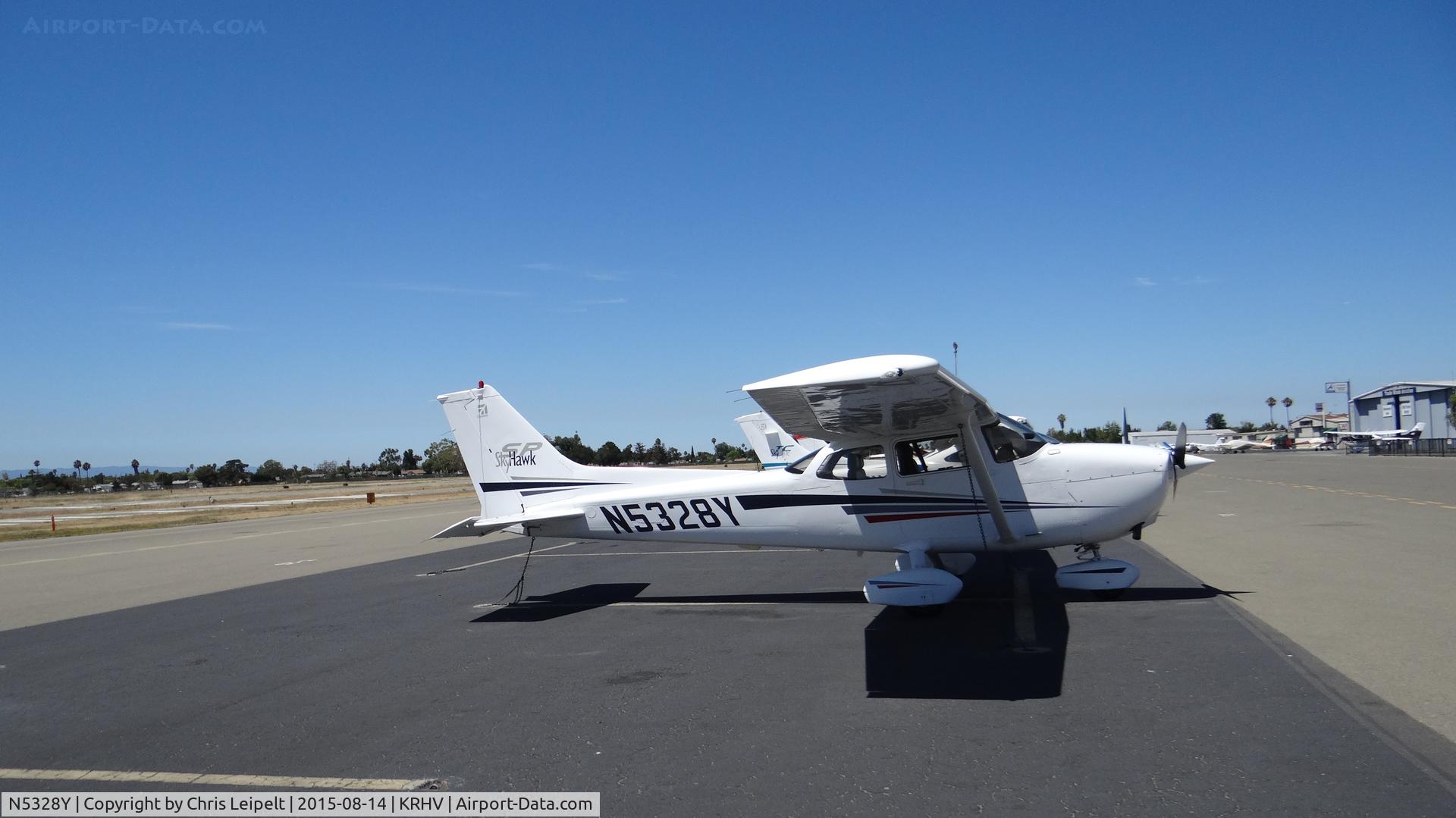 N5328Y, 2002 Cessna 172S Skyhawk SP C/N 172S9270, GA Holdings LLC (Moffet Field, CA) 2002 Cessna 172S parked on the transient ramp at Reid Hillview Airport, San Jose, CA.