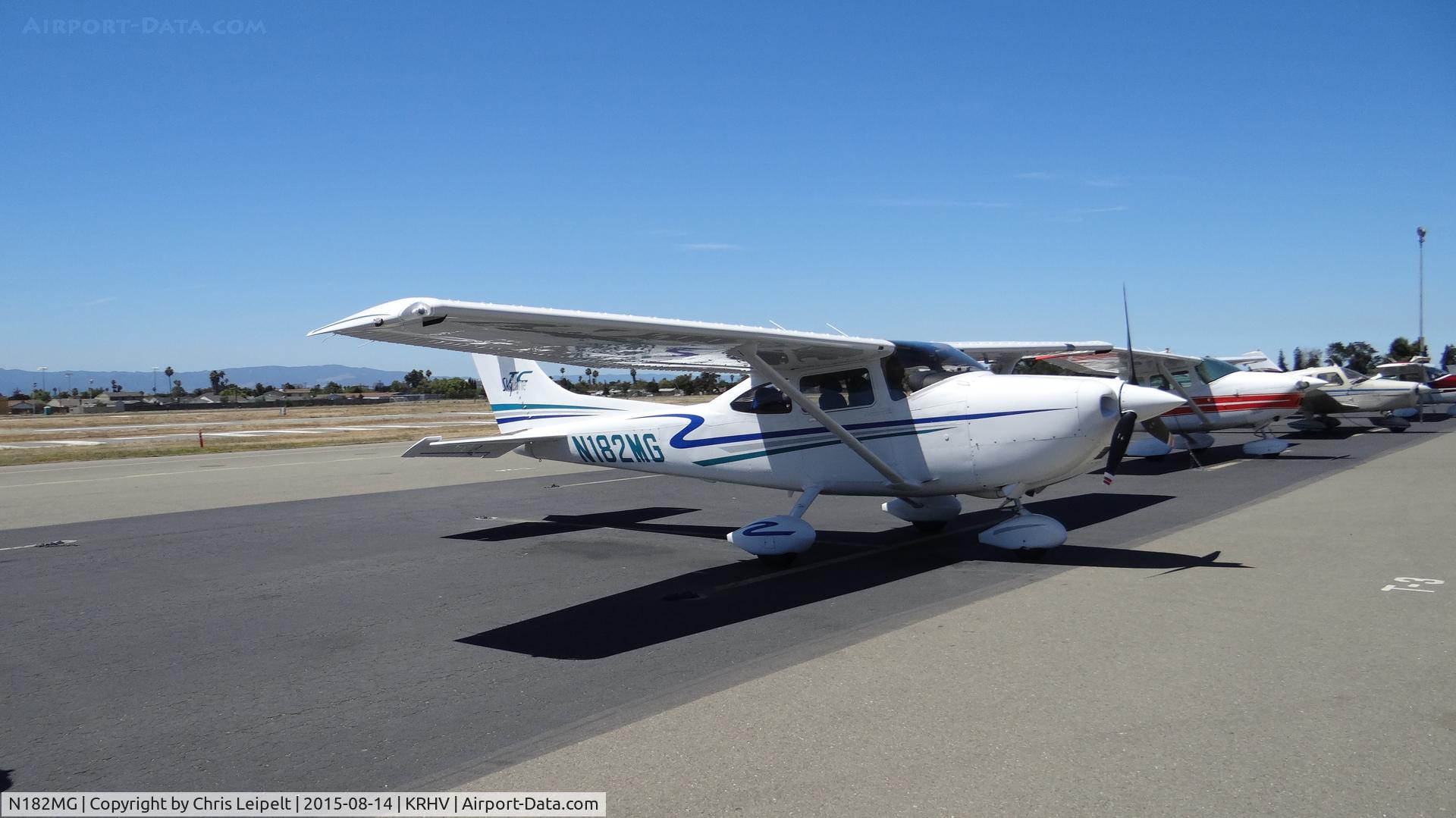 N182MG, 2001 Cessna T182T Turbo Skylane C/N T18208046, ATIS Group LLC (Acton, CA) 2001 Cessna T182T preparing for start up at Reid Hillview Airport, San Jose, CA.