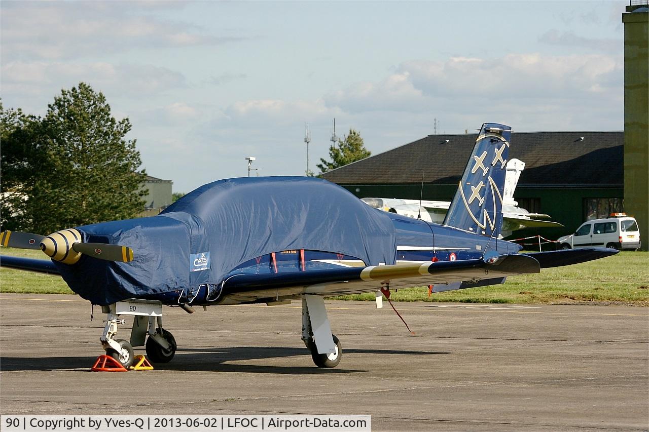 90, Socata TB-30 Epsilon C/N 90, Socata TB30 Epsilon (F-SEXG), French Air Force Aerobatics Team Cartouche Doré, Châteaudun Air Base 279 (LFOC) Open day 2013