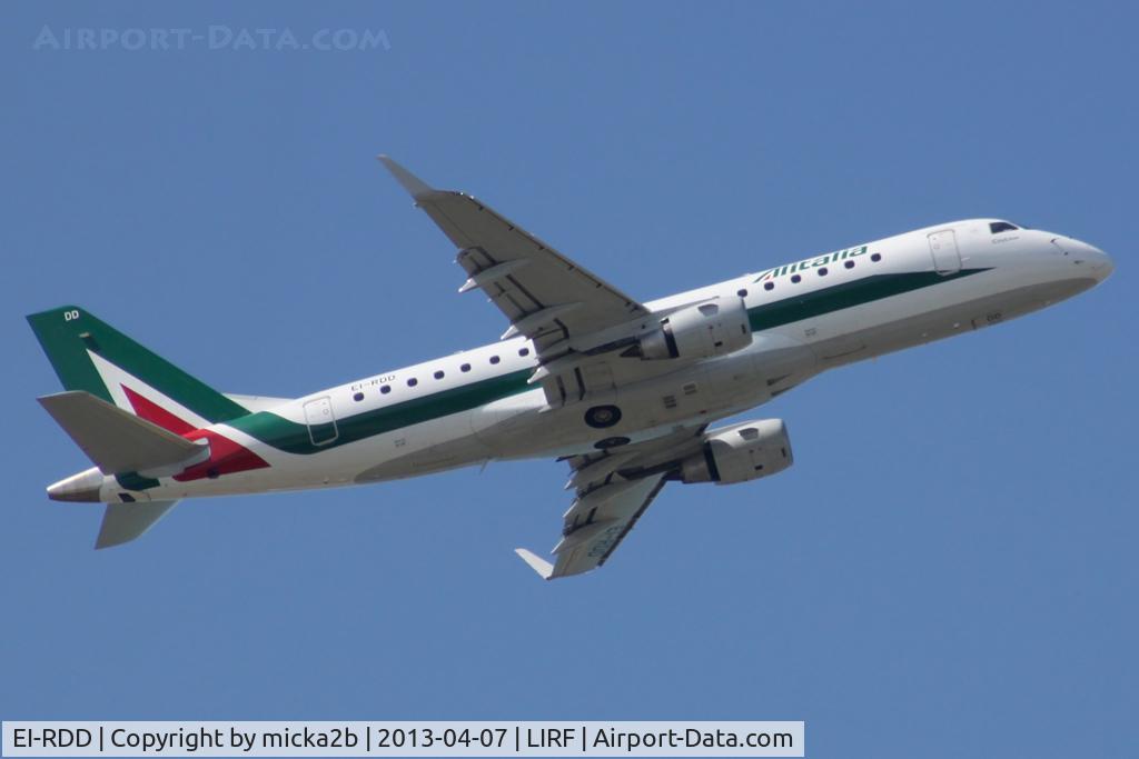 EI-RDD, 2013 Embraer 175LR (ERJ-170-200LR) C/N 17000334, Take off