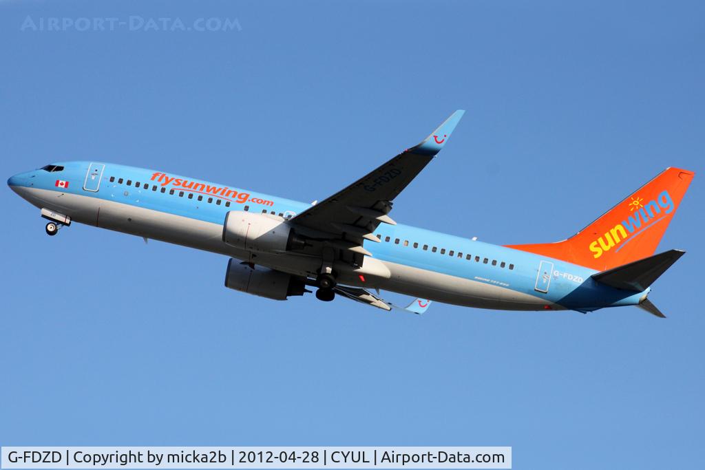 G-FDZD, 2007 Boeing 737-8K5 C/N 35132, Take off