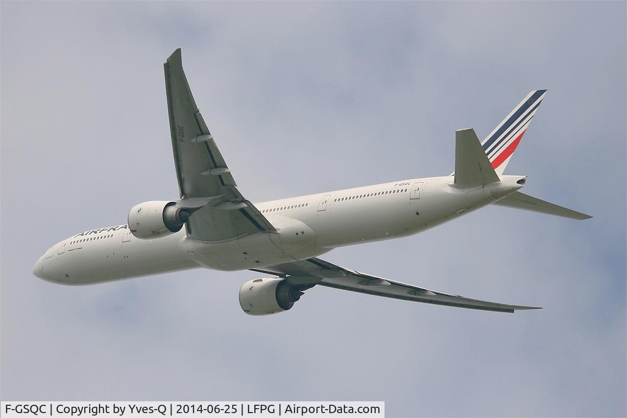 F-GSQC, 2004 Boeing 777-328/ER C/N 32727, Boeing 777-328 (ER), Take off Rwy 27L, Roissy Charles De Gaulle Airport (LFPG-CDG)