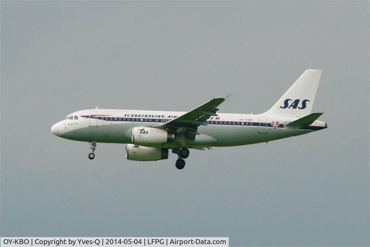 OY-KBO, 2006 Airbus A319-131 C/N 2850, Airbus A319-131, Short approach rwy 27R, Paris Charles De Gaulle Airport (LFPG-CDG)