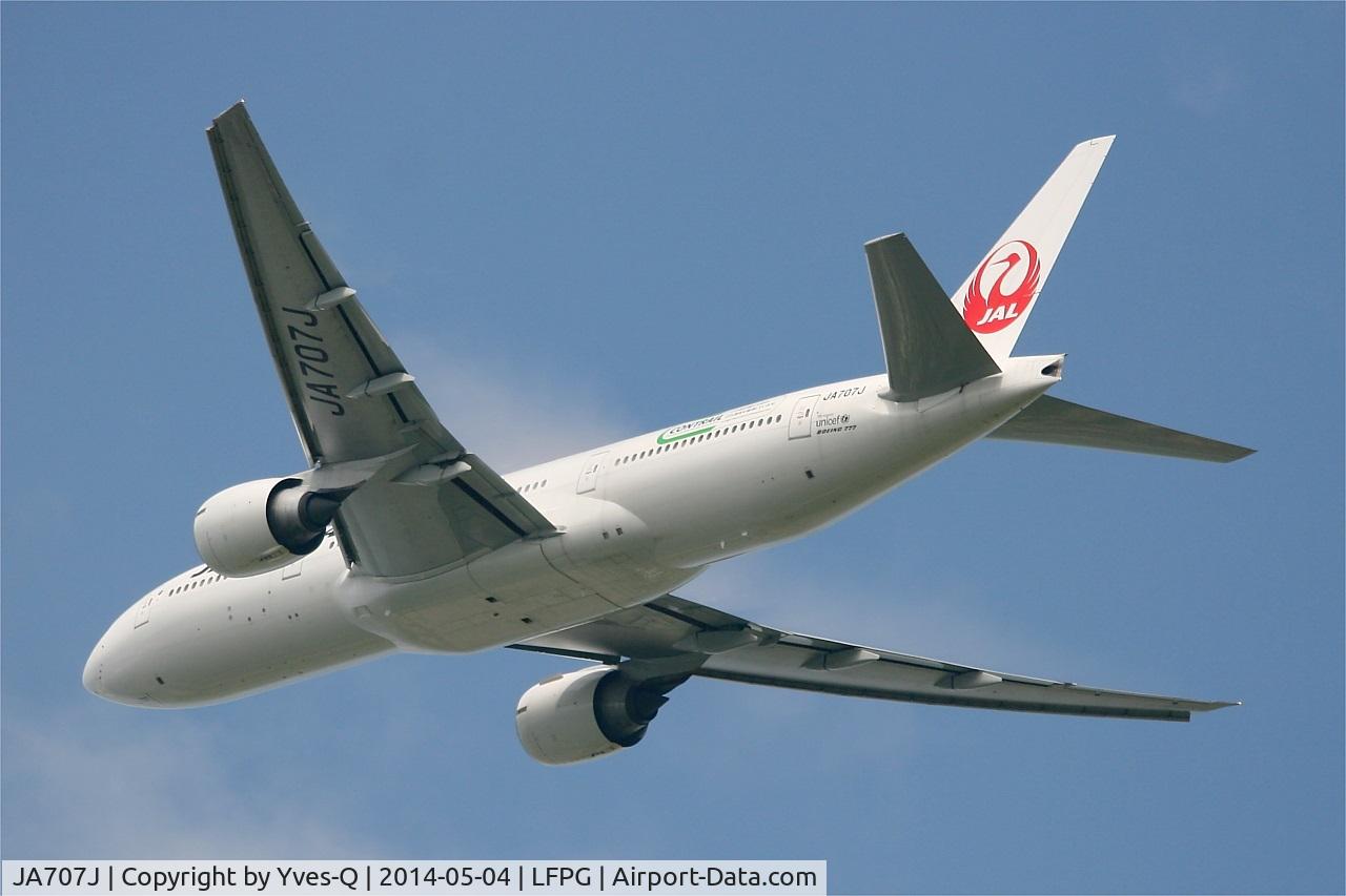 JA707J, 2004 Boeing 777-246/ER C/N 32894, Japan Airlines Boeing 777-246ER, Take off rwy 27L, Roissy Charles De Gaulle airport (LFPG-CDG)