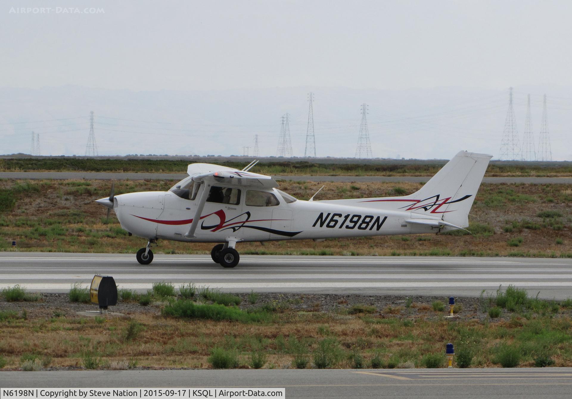 N6198N, 2008 Cessna 172S C/N 172S10792, Locally-Based 2008 Cessna 172S begins takeoff roll @ San Carlos Municipal Airport, CA