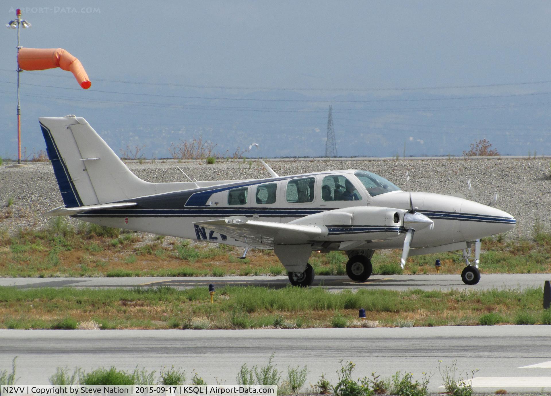 N2VV, 1976 Beech 58TC Baron C/N TK-37, Redding, CA-based 1976 Beech 58TC taxiing for takeoff @ San Carlos Municipal Airport, CA