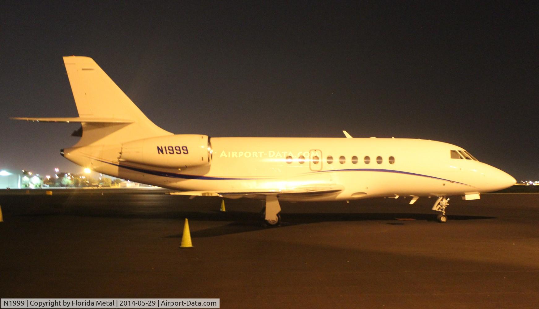 N1999, 2004 Dassault Falcon 2000 C/N 219, Falcon 2000