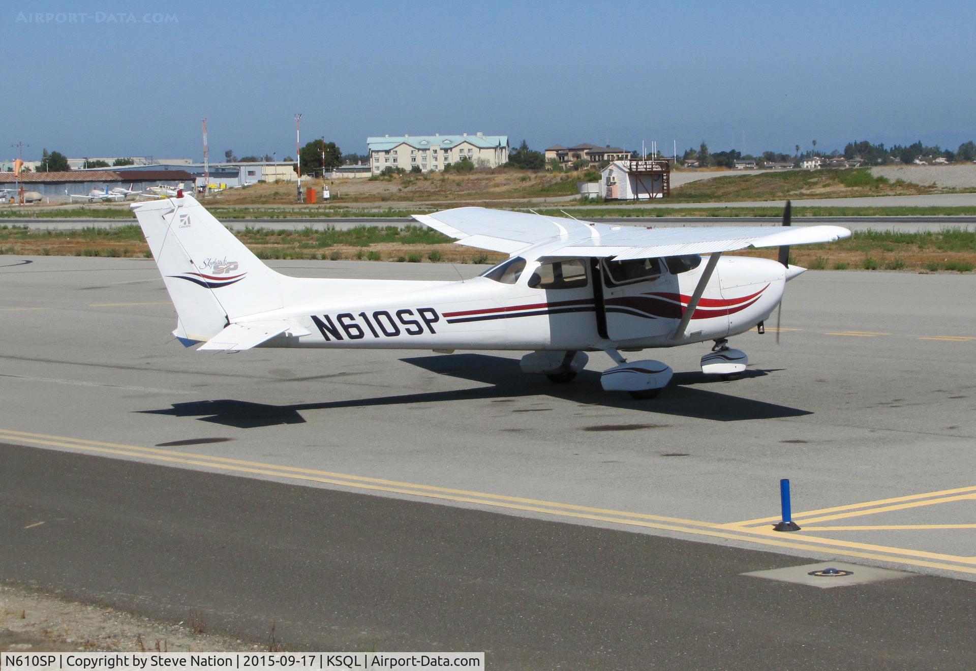 N610SP, 2000 Cessna 172S Skyhawk SP C/N 172S8591, Locally-Based 2000 Cessna 172S performing final engine check @ San Carlos Airport, CA