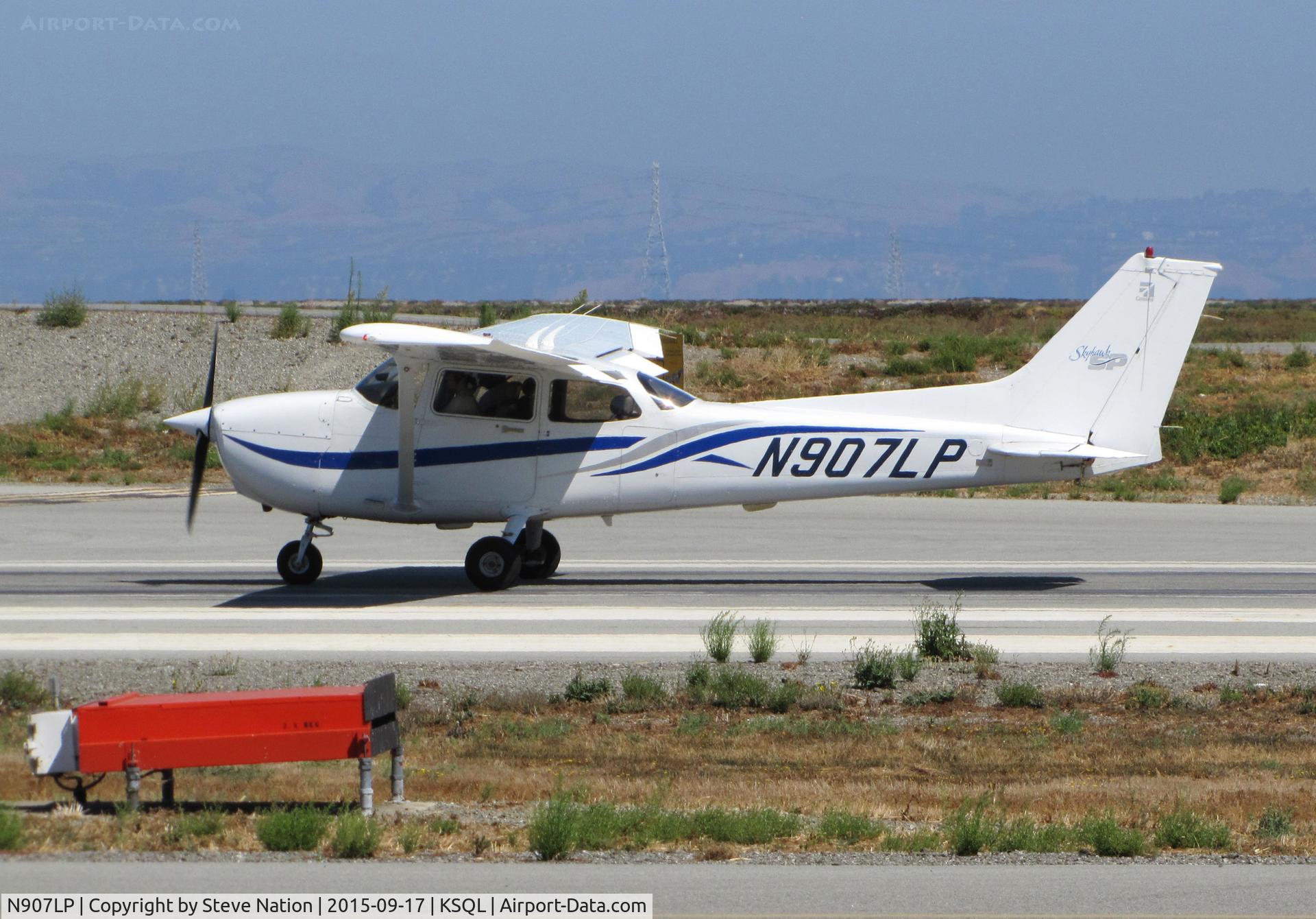 N907LP, 1999 Cessna 172S C/N 172S8221, 1999 Cessna 172S rolling for takeoff @ San Carlos Airport, CA