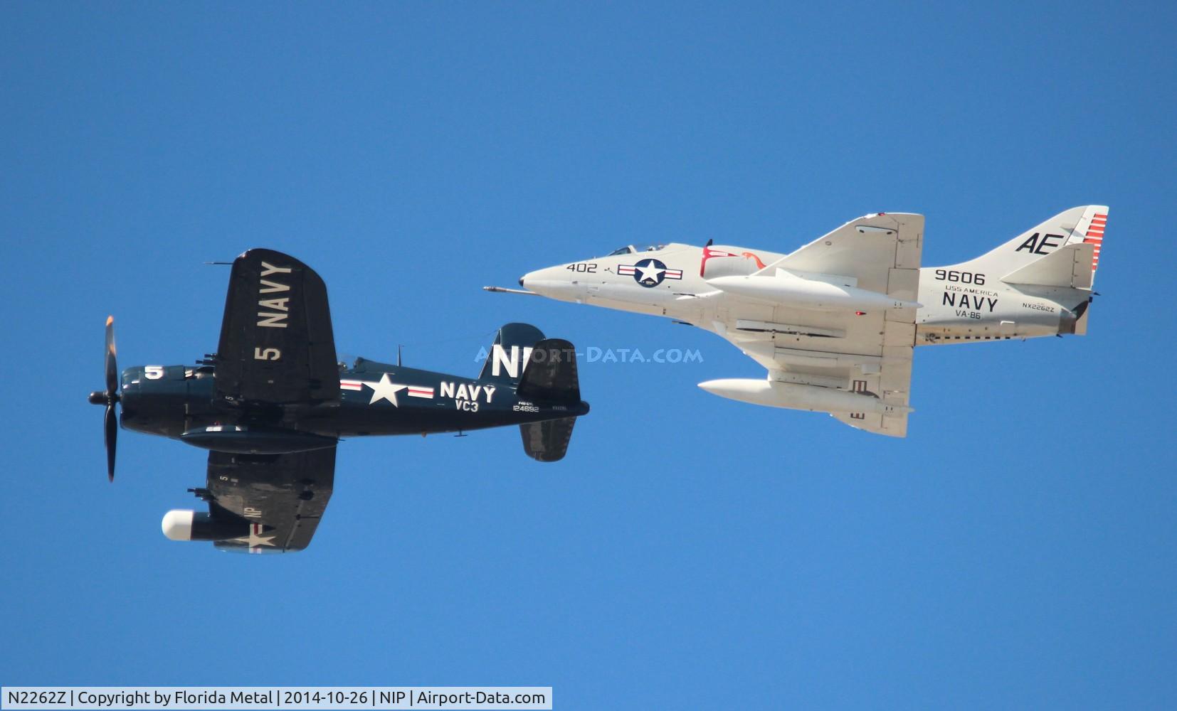 N2262Z, Douglas A-4C Skyhawk C/N 12377, A-4 Skyhawk with F4U Corsair